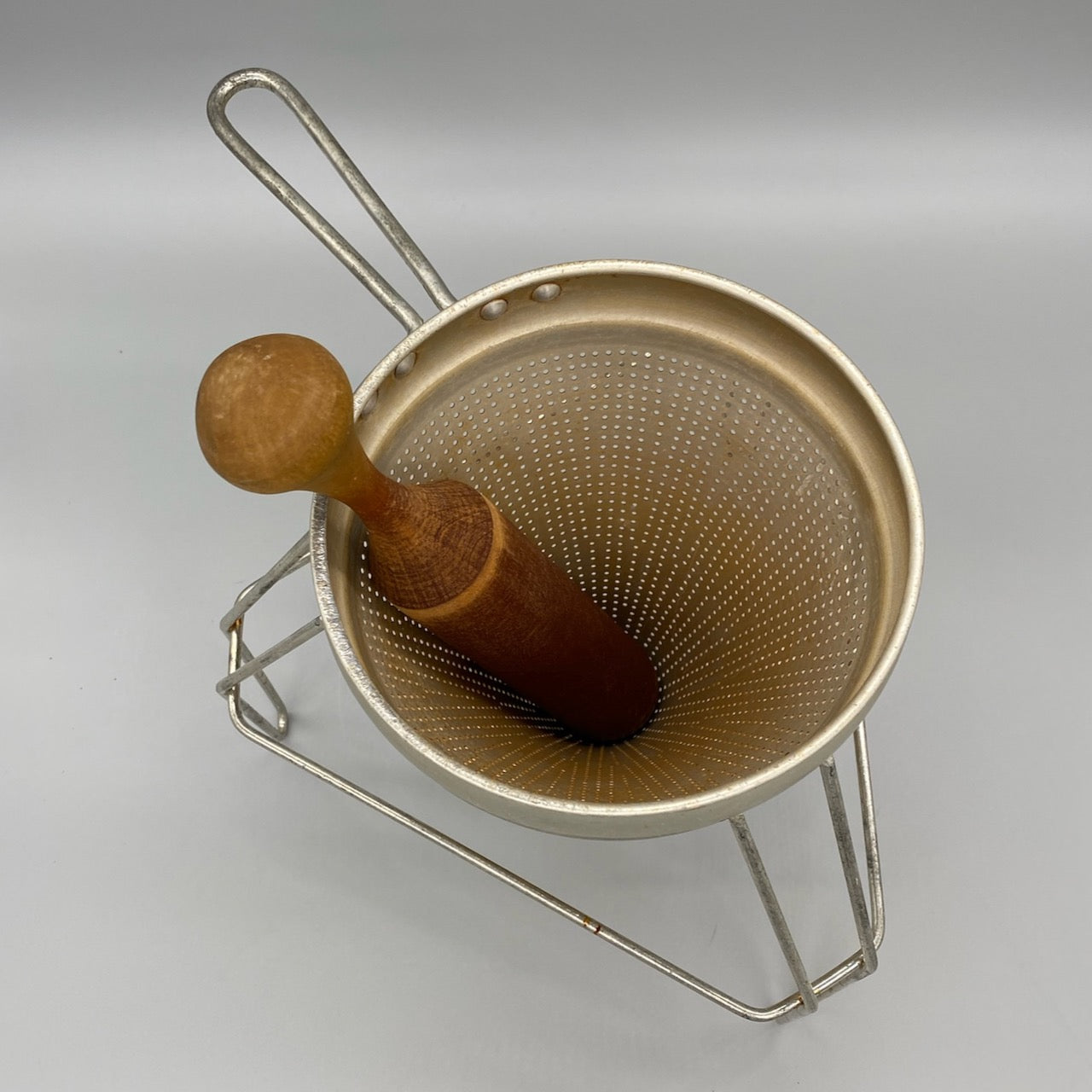 Cone Colander Strainer with Stand & Wood Pestle
