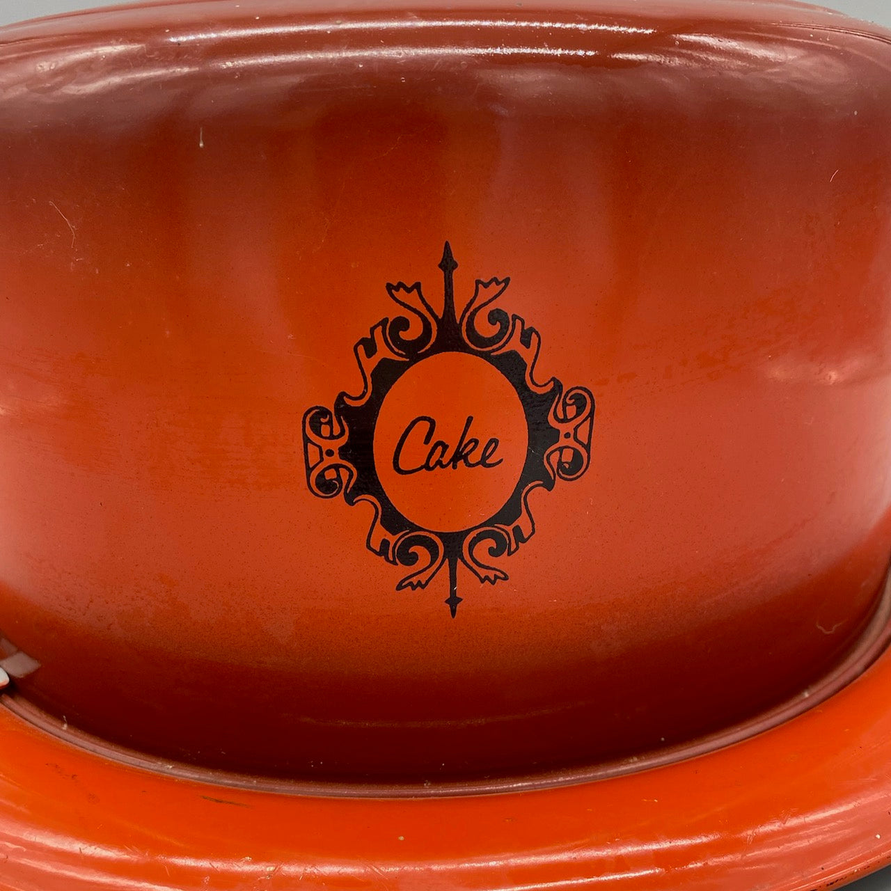 Vintage Cake Tin