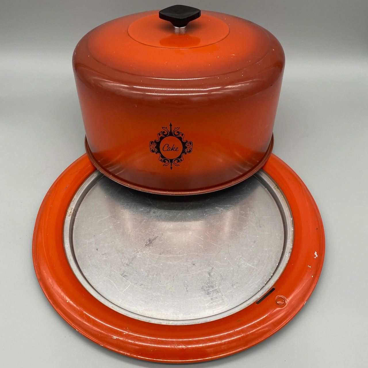 Vintage Cake Tin