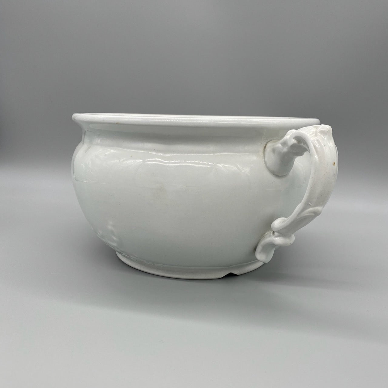 Ironstone Chamber Pot