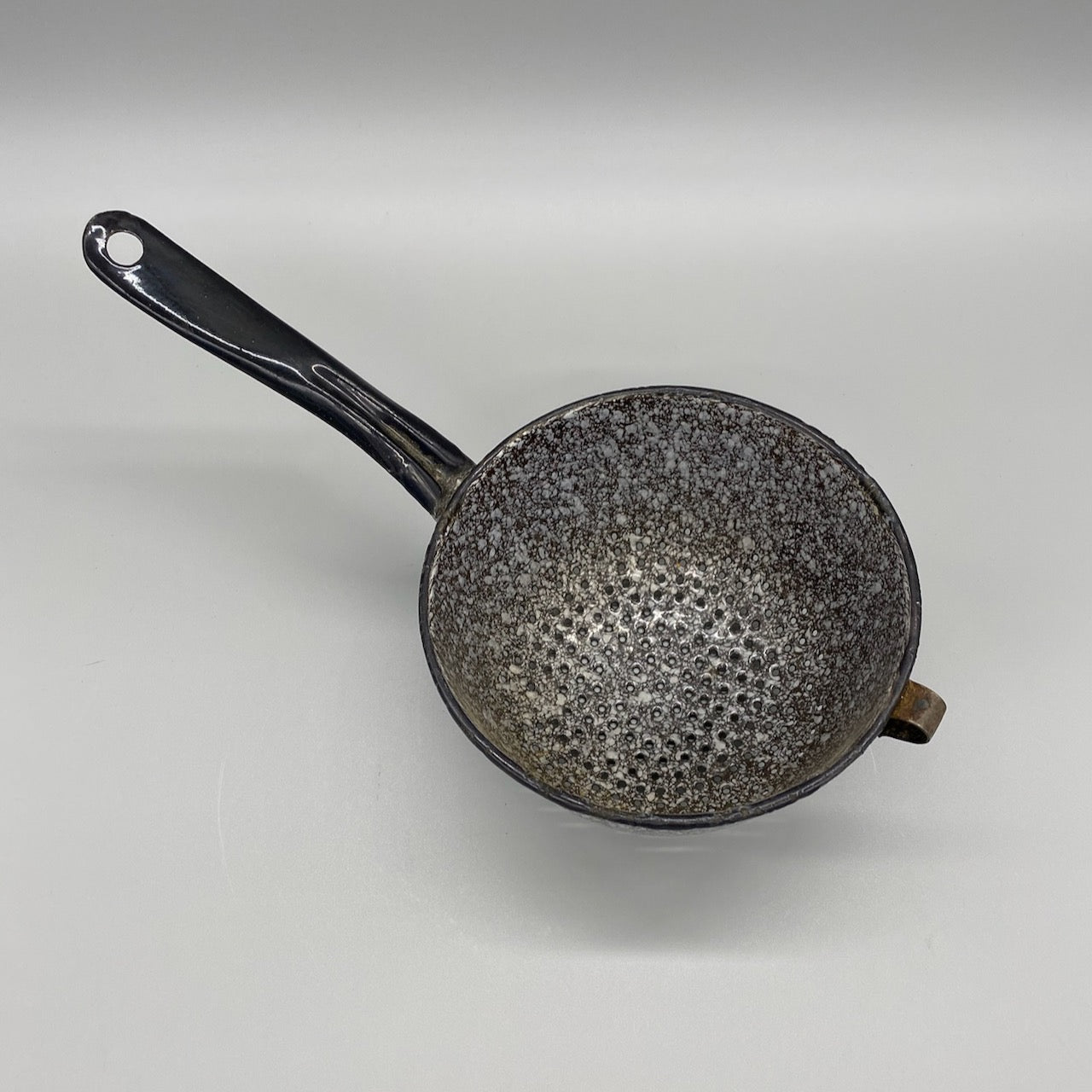 Graniteware Strainer