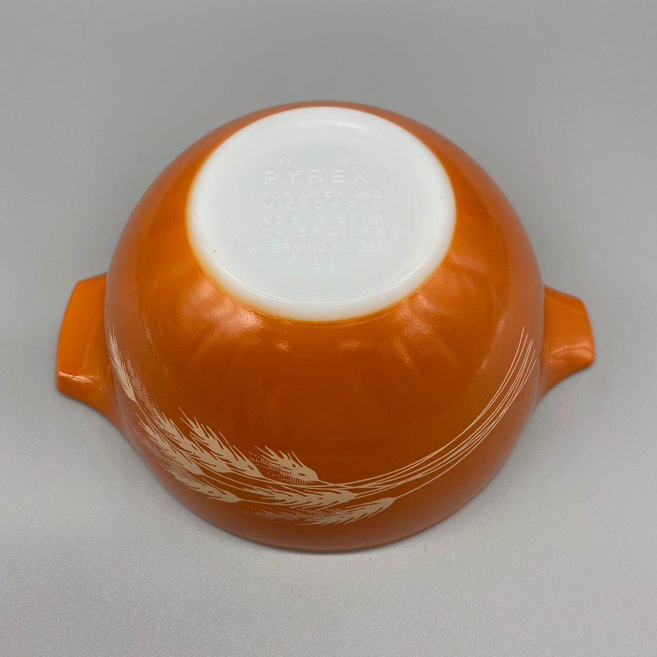 441 Pyrex Bowl